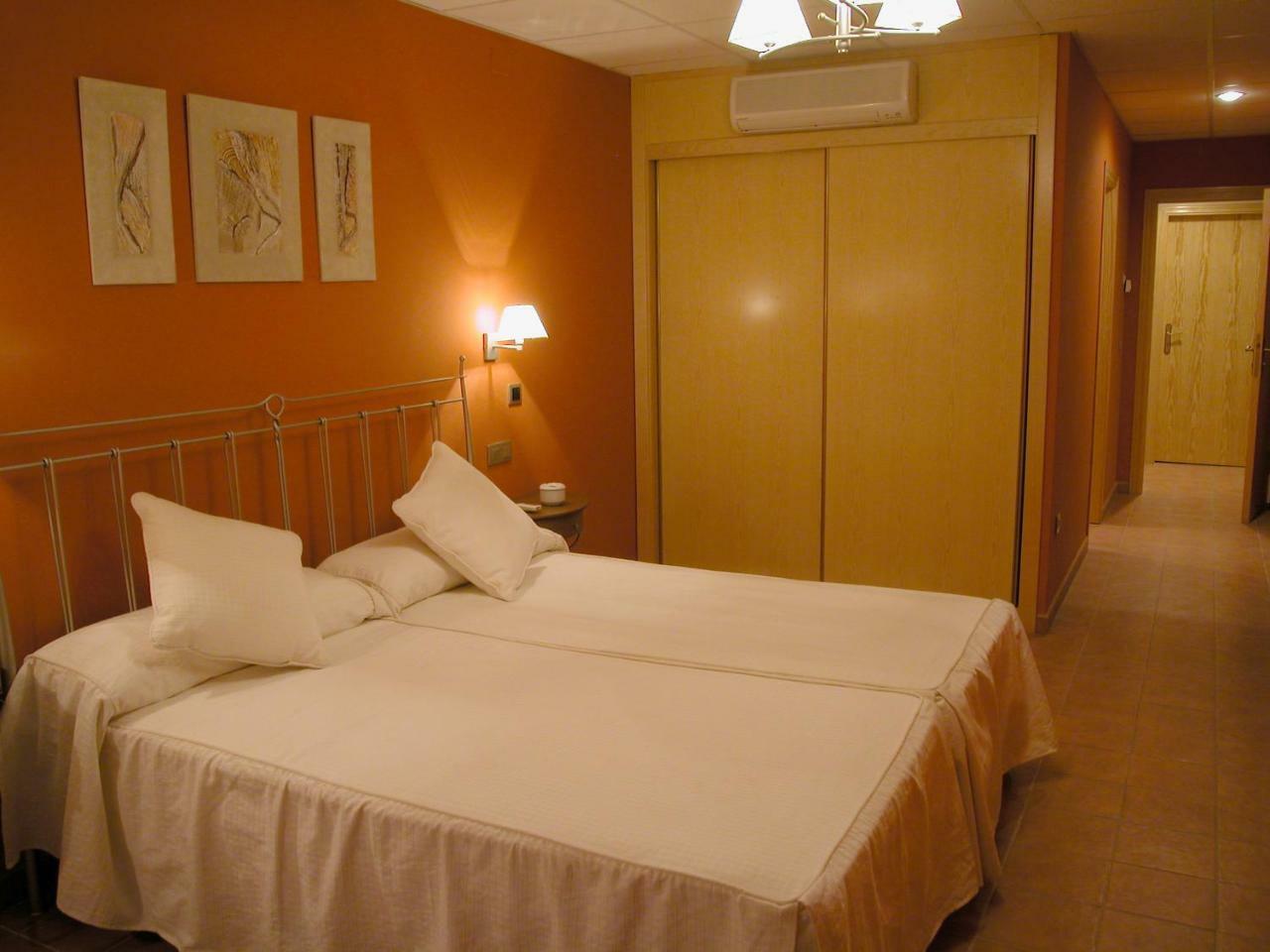 Hotel Villa De Estercuel ห้อง รูปภาพ